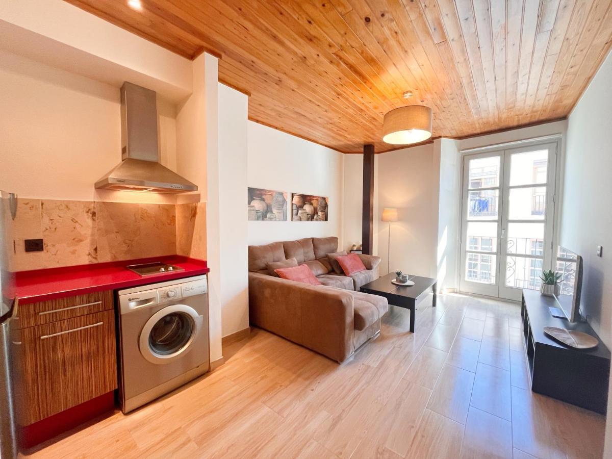 Homely Malaga Carreteria Con Piscina Exteriör bild